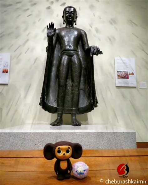 Sultanganj Buddha, now at Birmingham Museum. | The Sultanganj Buddha is ...