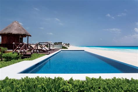 The Ritz-Carlton Cancun - Resorts Daily