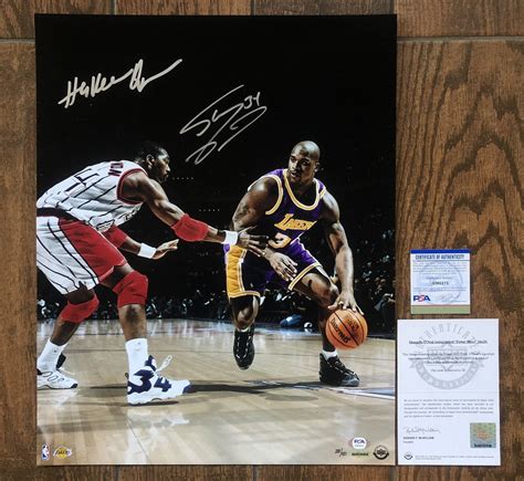 Shaquille O'neal Autographed Signed Shaquille O'neal UDA 16X20 ...