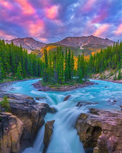 Sunwapta Falls, Jasper National Park, Alberta, Canada : r/MostBeautiful