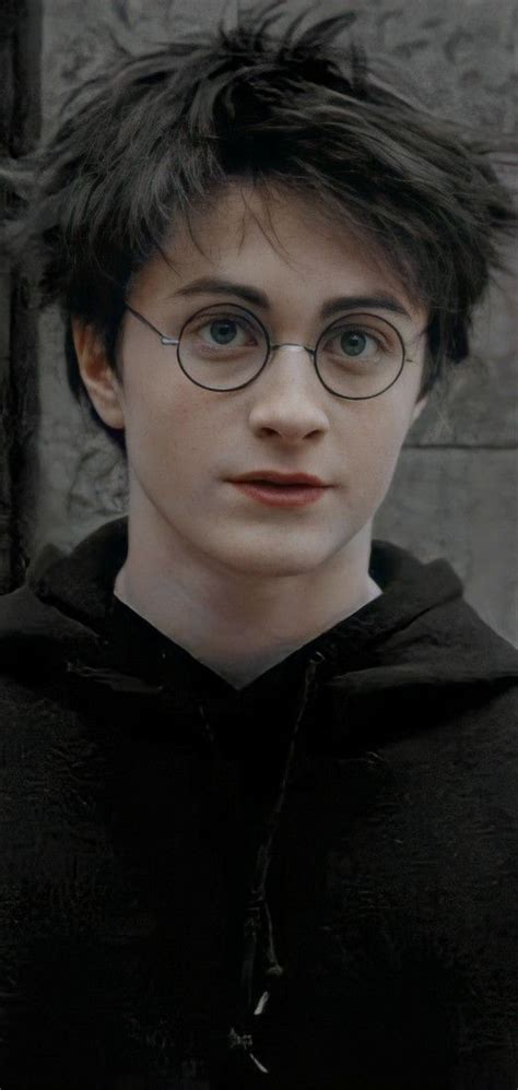 Star Pics, Star Pictures, Harry Potter Wallpaper, Daniel Radcliffe, Hogwarts, Wallpapers, Board ...