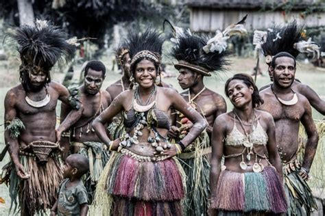 Papua New Guinea’s Tribespeople