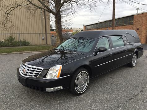 2011 CADILLAC SUPERIOR STATESMAN USED FUNERAL HEARSE - Specialty Hearse