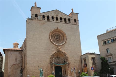 What to See in Palma de Mallorca Old Town - Routes and Trips