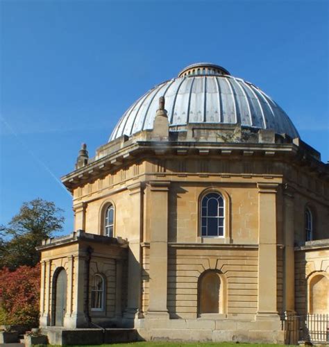 The chapel at Brompton Cemetery The Magnificent Seven, Brompton, London Life, Cemeteries ...