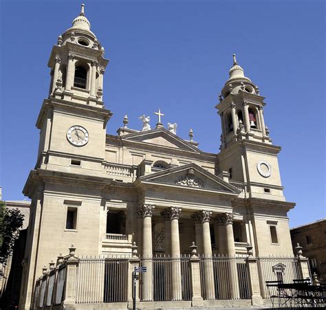 Pamplona Cathedral - Megaconstrucciones.net English Version