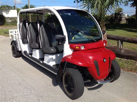 lightly used 2006 GEM golf cart @ Golf carts for sale