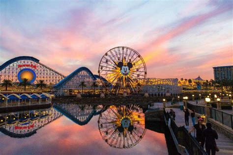 Tiket Disneyland California ATAU Disney California Adventure Park : Harga Promo 2021 di ...