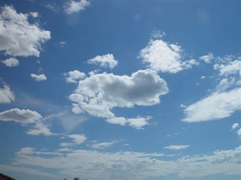 Free picture: currambine, skyscape, scattered, clouds, blue, sky