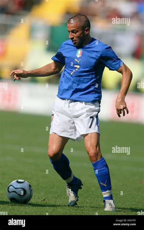 ALESSANDRO DEL PIERO ITALY & JUVENTUS WORLD CUP FRITZ-WALTER STADION KAISERSLAUTERN GERMANY 26 ...