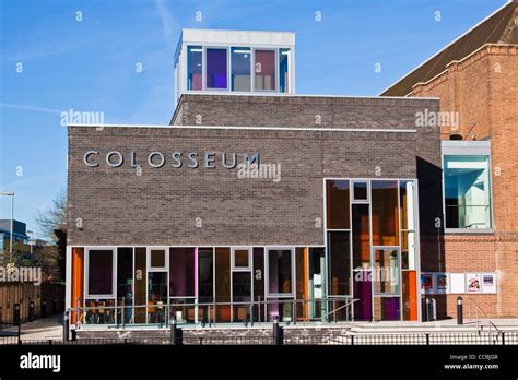 Colosseum Watford town hall Stock Photo - Alamy