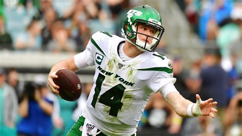 Sam Darnold connects with Denzel Mims, and other New York Jets ...