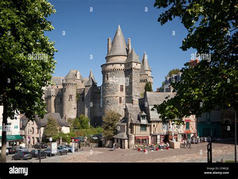 Vitre Castle, Vitre, Brittany, France, Europe Stock Photo - Alamy