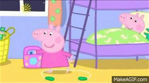 Peppa Pig Dancing on Make a GIF