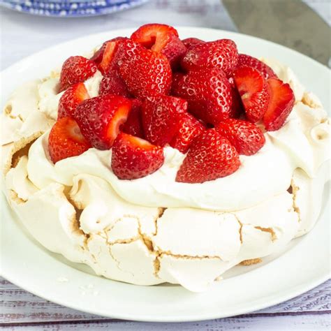 Easy Strawberry Pavlova - Apply to Face Blog