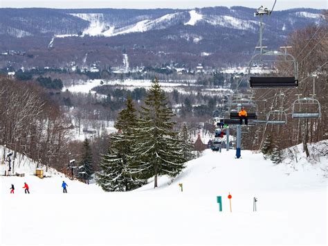7 Best Ski Resorts in Michigan, 2023/24