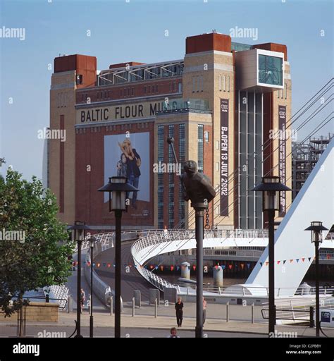 Baltic Centre for Contemporary Arts, Gateshead, Newcastle upon Tyne with Millennium Bridge Stock ...