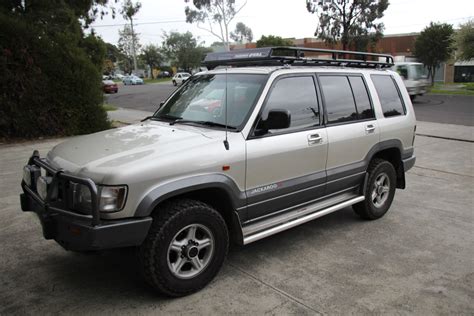 Holden Jackaroo Gen3 04/92 - 2003 SWB Oval Steel Roof Rack | Tradesman Roof Racks