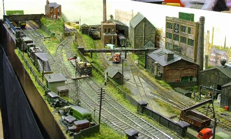 .Downloadable Model Railway Kits