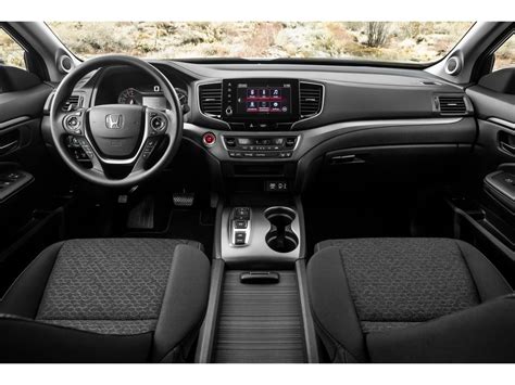 2025 Honda Ridgeline: 134 Interior Photos | U.S. News