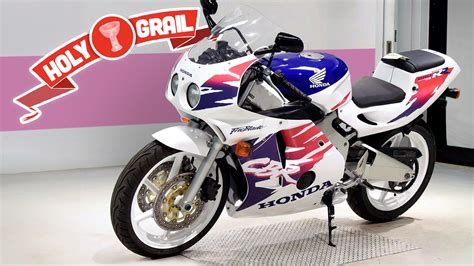 The Honda CBR250RR MC22 Sounds Like An Old F1 Car And Redlines At ...