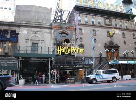 Harry Potter Museum, in Midtown Manhattan, New York, NY Stock Photo - Alamy