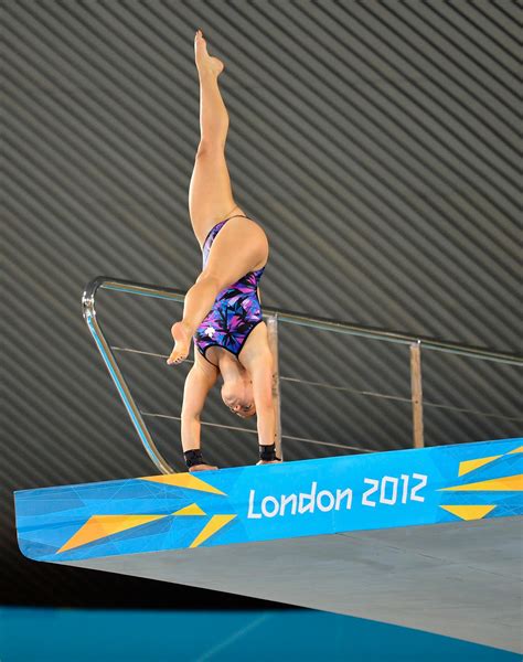 Sexy Female Divers: Olympic Diving 2012 Training #1