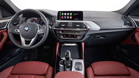 BMW X4 Interior Layout & Technology | Top Gear