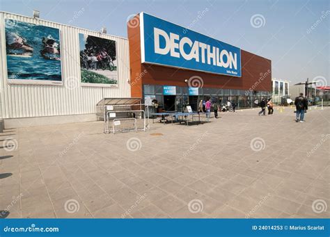 Decathlon sports store editorial stock photo. Image of decathlon - 24014253