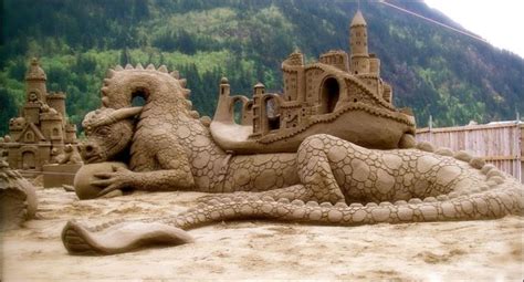 Beautiful Sand Sculptures (33 pics)