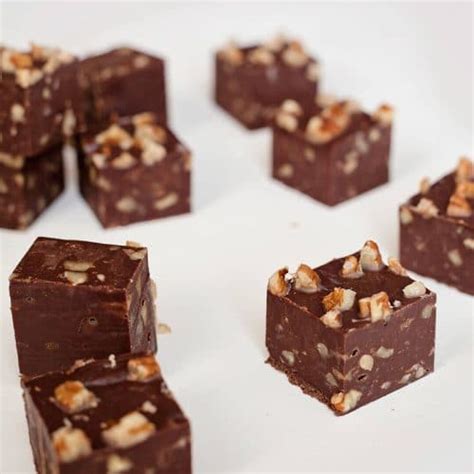 Microwave Chocolate Fudge Recipe - Ashlee Marie - real fun with real food