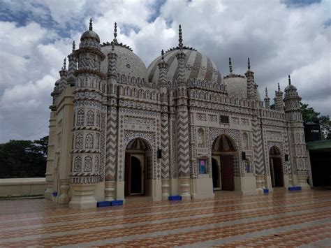 Mosque architecture of Bangladesh - RTF | Rethinking The Future