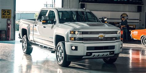 Silverado 1500 Vs. Silverado 2500: The Differences | Viking Motors