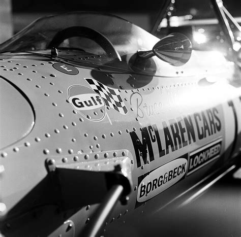 frenchcurious - McLaren - UK Racing History.