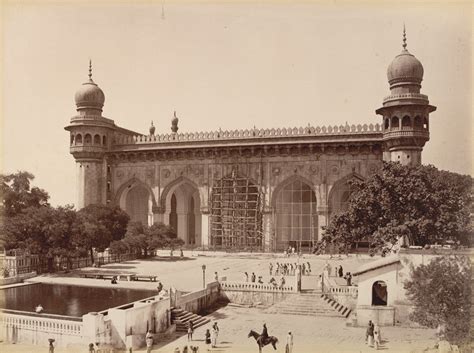 Welcome to the Islamic Holly Places: Mecca Masjid (Hyderabad) India