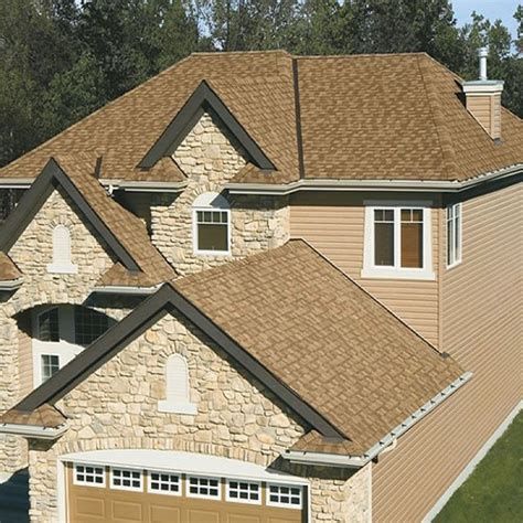 IKO Cambridge - Earthtone Cedar Shingles for Durable and Stylish Roofs