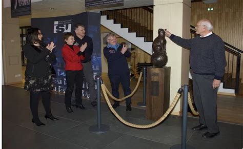 Felicette Space Cat Gets Statue - Online Star Register