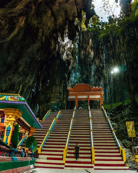 Batu Caves and the Rainbow Stairs - Travel In Our Eyes | Batu caves, Malaysia travel, Batu