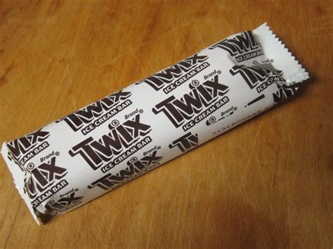 Review: Twix Ice Cream Bars | Brand Eating