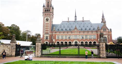 The Hague: City Center Walking Tour | GetYourGuide