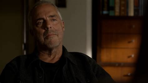 Bosch: Legacy Trailer Original 1ª Temporada - Trailer - AdoroCinema