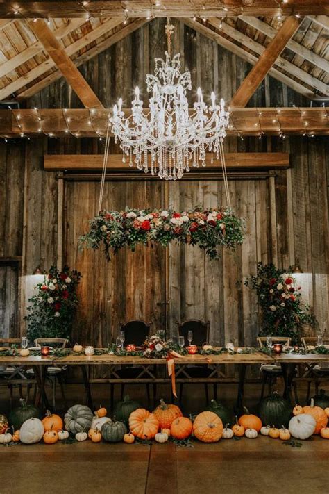 51 Comforting And Cozy Rustic Fall Wedding Ideas - Weddingomania