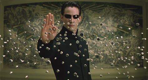 Watch: How to Do That Slo-Mo 'Matrix' Bullet Time Effect on a Budget