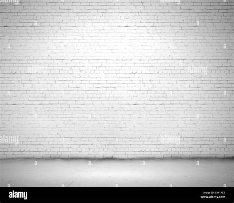 Wall of bricks Stock Photo - Alamy