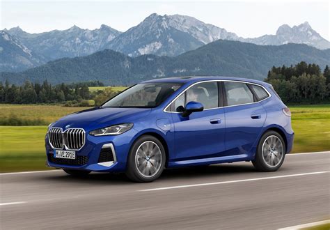 Preview: 2022 BMW 2-Series Active Tourer adopts sportier look with redesign