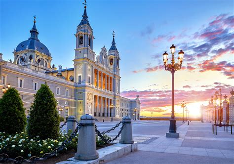 Royal Palace of Madrid Tickets and Tours | musement