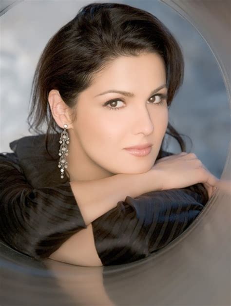 Anna Netrebko, opera singer - Russian Personalities