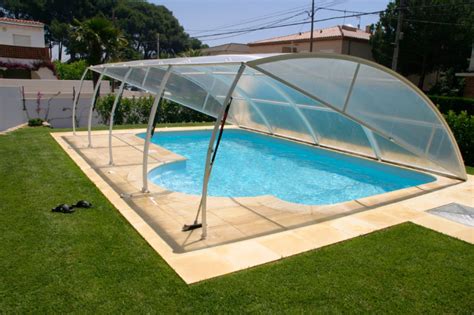 18 Fantastic Swimming Pool Covers