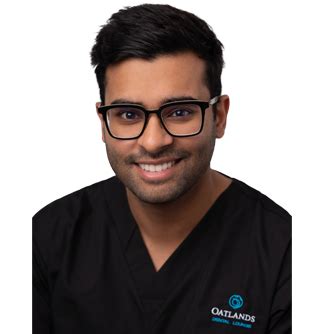 Meet Our Team | Oatlands Dental Lounge