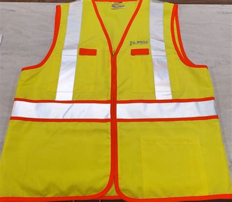 Safety Vest with Pockets - US Xpress Inc